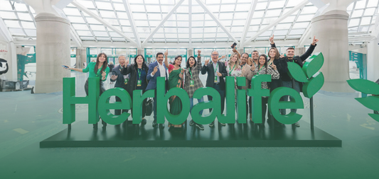 Come costruire una rete commerciale distribuendo colazioni equilibrate? - Prodotti Herbalife Online